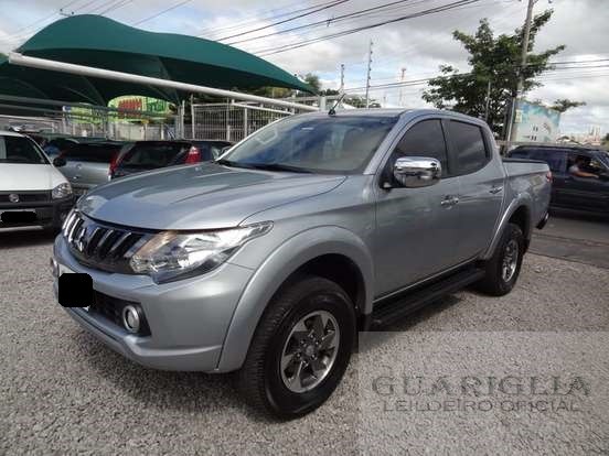 MITSUBISHI L200 TRITON 2.4 16V TURBO DIESEL SPORT HPE-S CD 4P 4X4 AUTOMÁTICO