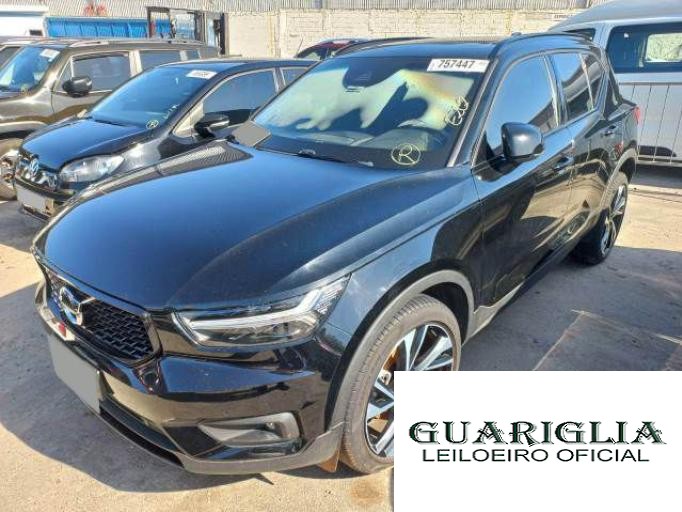 VOLVO XC40 19/20