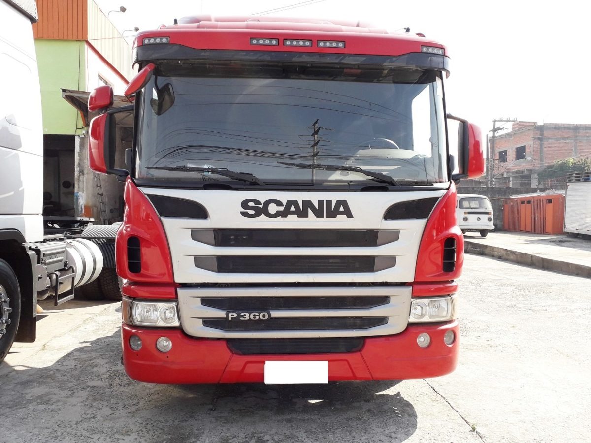 Scania P360 6x2 2015